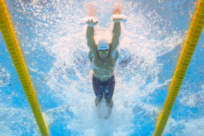 Dylan Carter fifth in 50m butterfly at Swimming World Cup